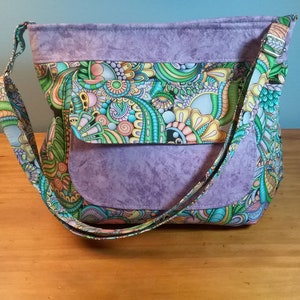 Sholder/crossbody purse paisley multi color