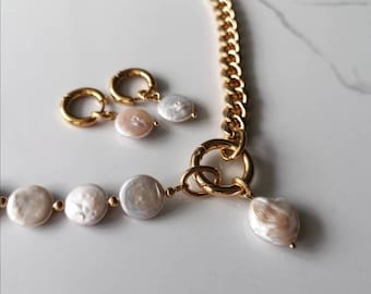 Half pearl half chain necklace Chunky gold necklace. Real pearl necklace cuban link chain and small gold hoop earrings