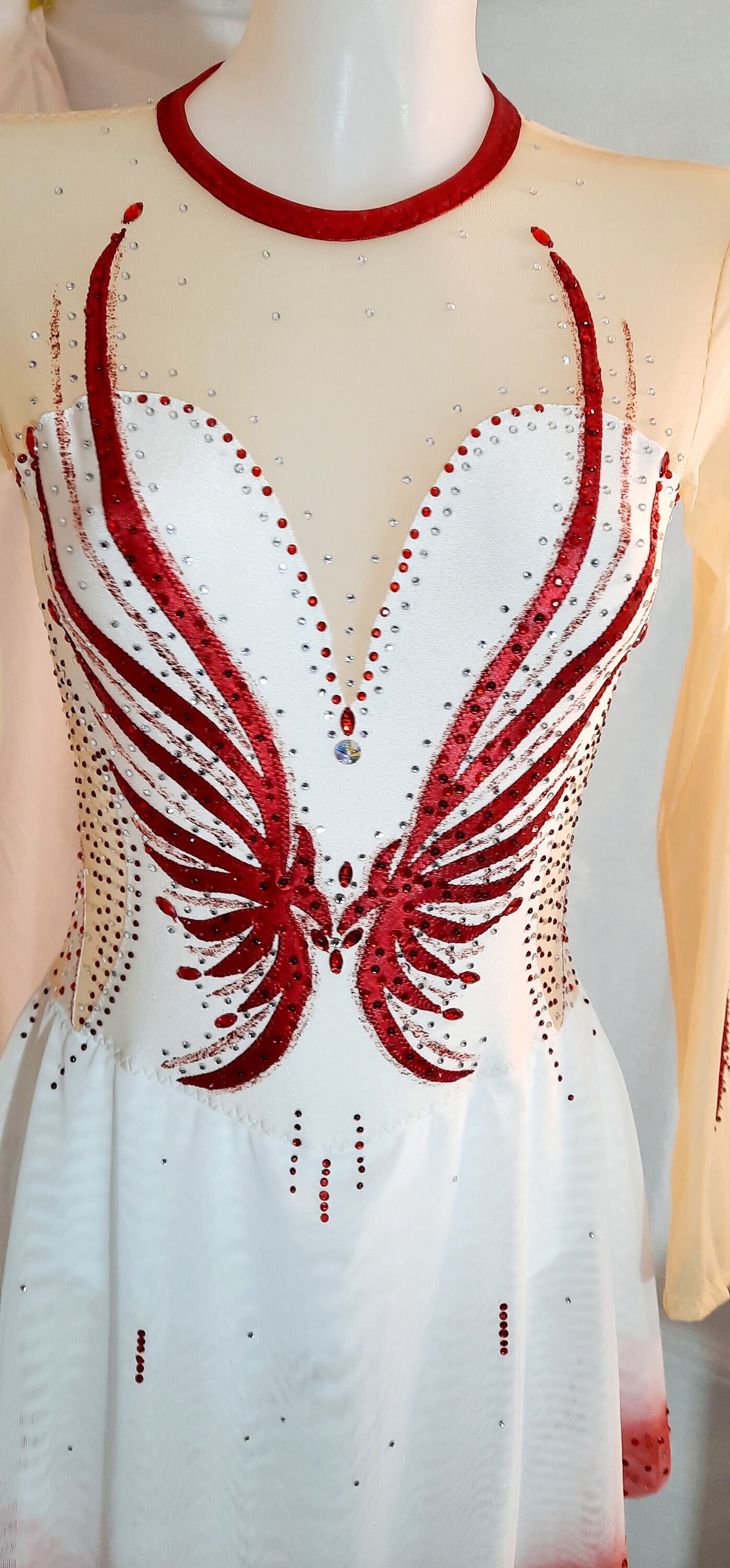 red and white figure skating dress Figure Skating Dress Women's Girls' Ice Skating Dress White Pink Red Thumbhole Spandex High Elasticity Training Competition Skating Wear Crystal / Rhinestone Long Sleeve Ice Skating Figure Skating 2026