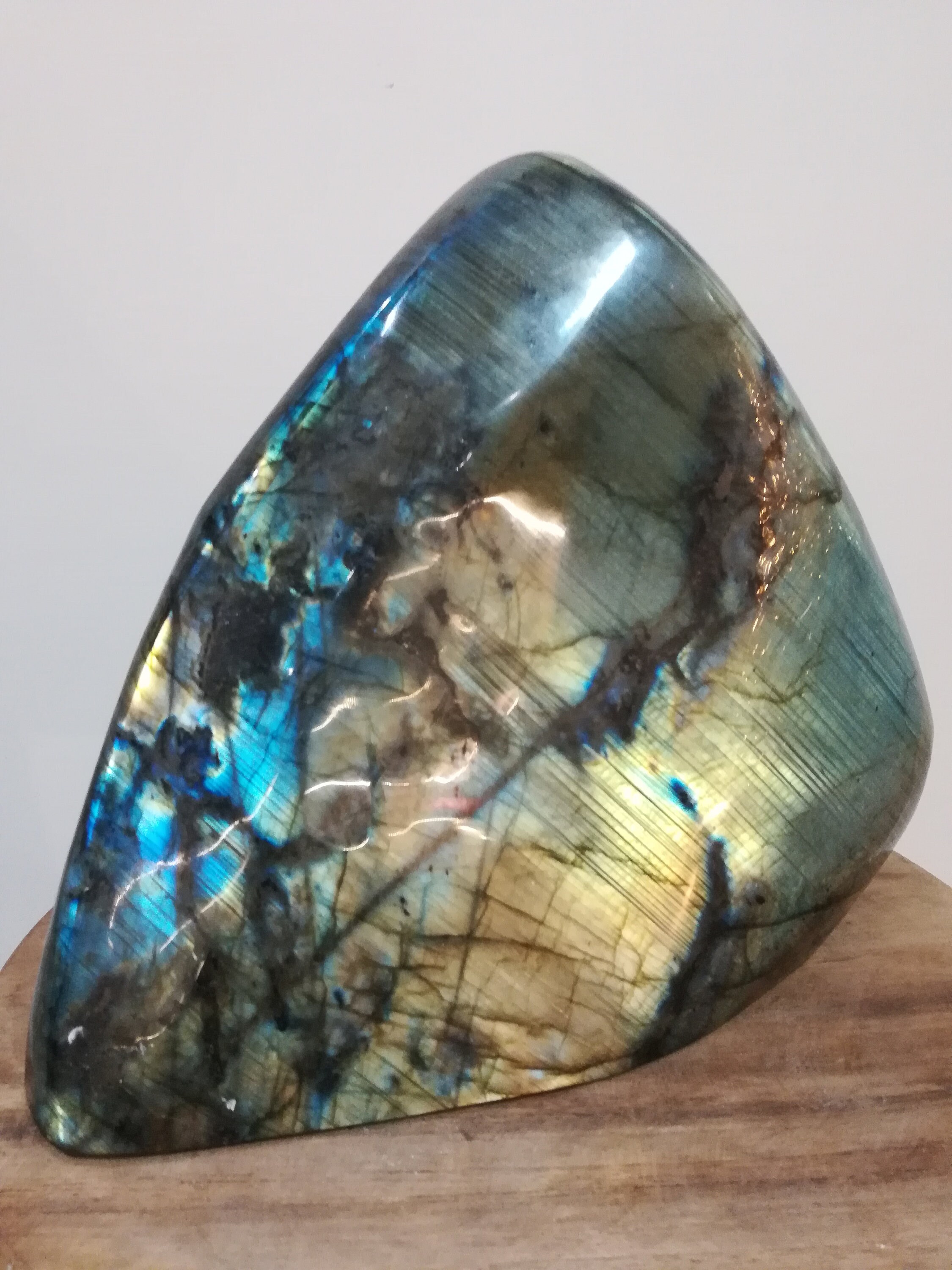 Labradorite d'environs 3 Kilos