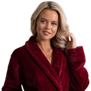 LUXURIOUS Personalized Gifts Burgundy SHAWL COLLAR Bathrobe Microfleece Robe de Chambre