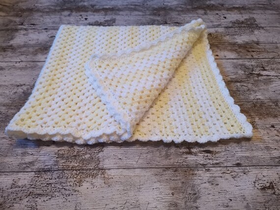 crochet cot blanket