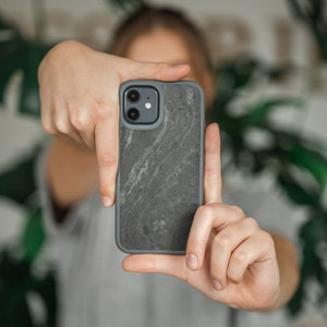 Sustainable iPhone case made of stone