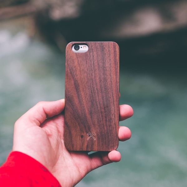 Coque pour iPhone durable en bois véritable