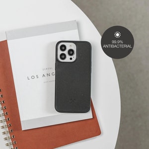 抗菌性 iPhone ケース サステイナブル ブラック、全面保護 iPhone 11、iPhone 12、iPhone 13、iPhone SE