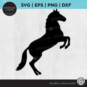 Western Horse SVG, clipart Mustang, cavalo selvagem svg, arquivo de corte de criação de cavalos nas pernas traseiras, cavalo Liberty, cavalo para Cricut, download digital