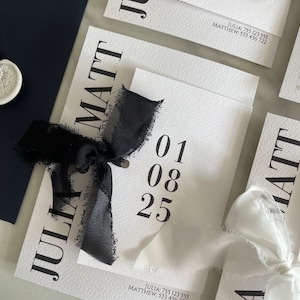 Invitación de boda de papel hecha a mano mínima, suite de boda estética, lazo de invitación negro, cera invita a la fecha de la tarjeta de boda moderna