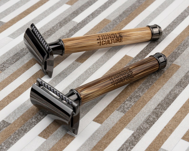 Unisex Reusable Safety Razor with Bamboo Handle & Travel Bag Eco Friendly Double Edge Razor Plastic Free Alternative Zero Waste Gift Mens Christmas Gift