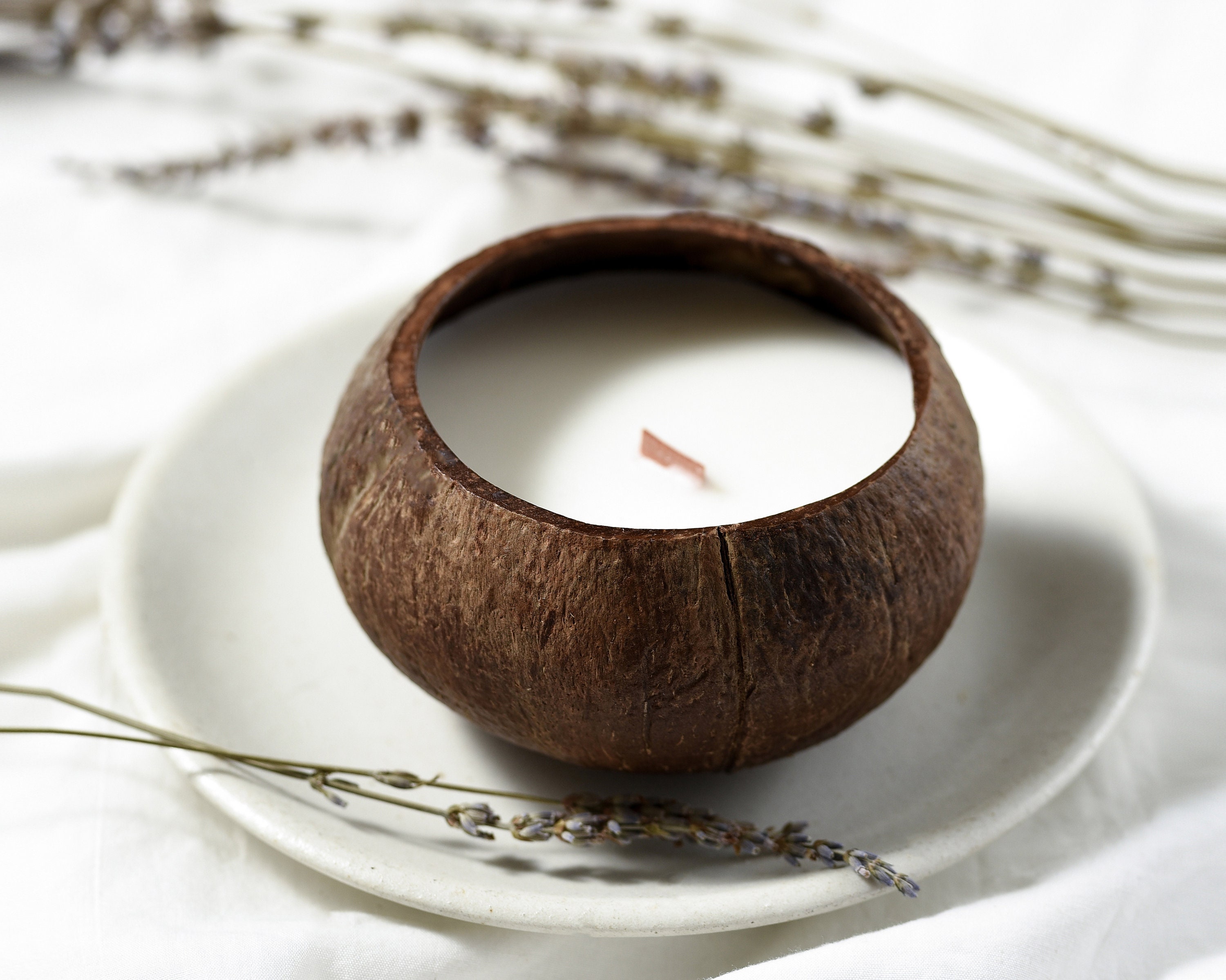 Coconut Wax Candle Top 10 Benefits: Eco-friendly Perfection