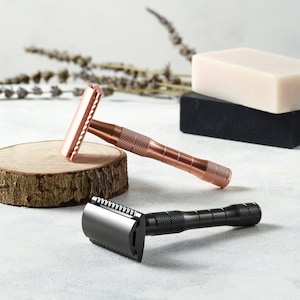 Metal Safety Razor for Women & Men • Eco Friendly Double Edge Razor in Rose Gold or Black • Zero Waste Gift • Reusable DE Razor