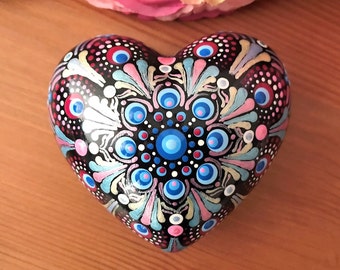 Heart-shaped mandala stone in dot painting style, special gift idea for birthdays or Christmas