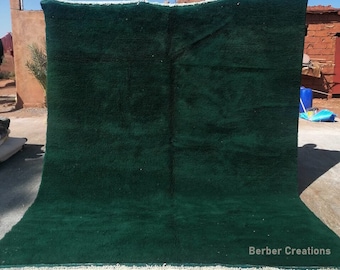 Emerald Oasis - Dark Green Moroccan Wool Rug, Solid Beni Mrirt Pile Custom Carpet for Living Room