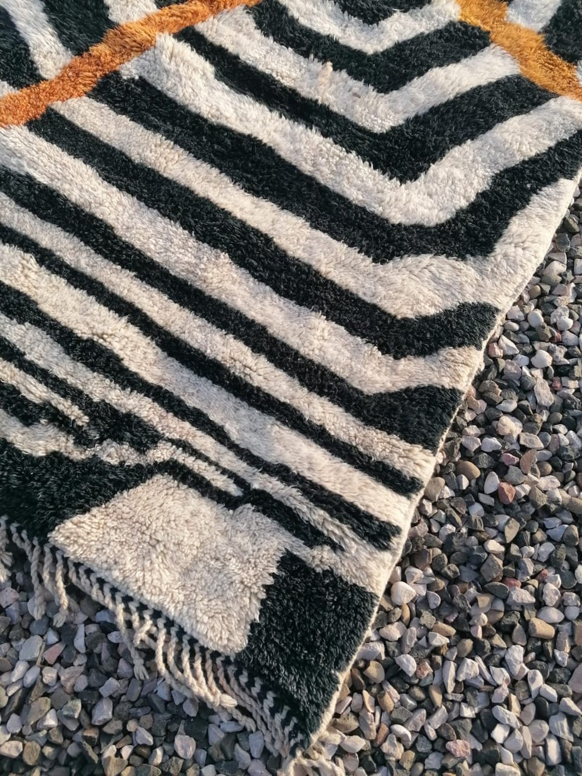 Berber Zebra Rug Zebra Moroccan Rug, Black and White Berber Beni Mrirt Rug (6.5x9.3 Ft ...