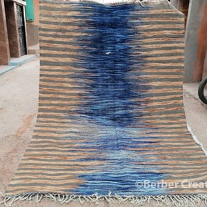 Moroccan kilim rug, Berber carpet , Genuine Wool rug , Handmade rug, boho style, Area rug, Tapis berbere, Teppich