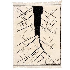 Soft Moroccan Wool  Rug, Handmade Beni Ourain Rug, Black and White Area Rug