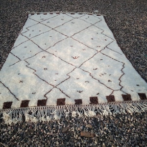 Moroccan beni ourain rug, Berber rug ,Moroccan rug, handmade rug ,beni ourain rug,area rug , large moroccan rug