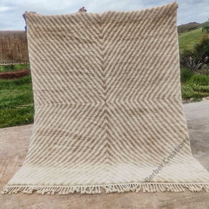 Striped  Beni Mrirt Rug, Neutral Moroccan wool rug, Handmade wool rug, Striped Beni rug