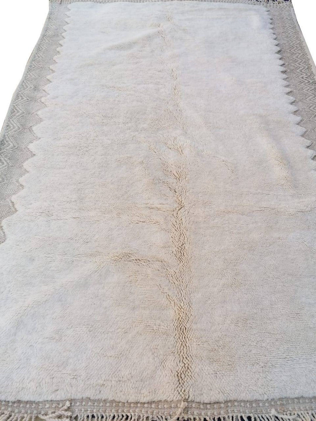 Moroccan Rug , Berber Carpet , Genuine Wool Rug , Cream and Light Brown