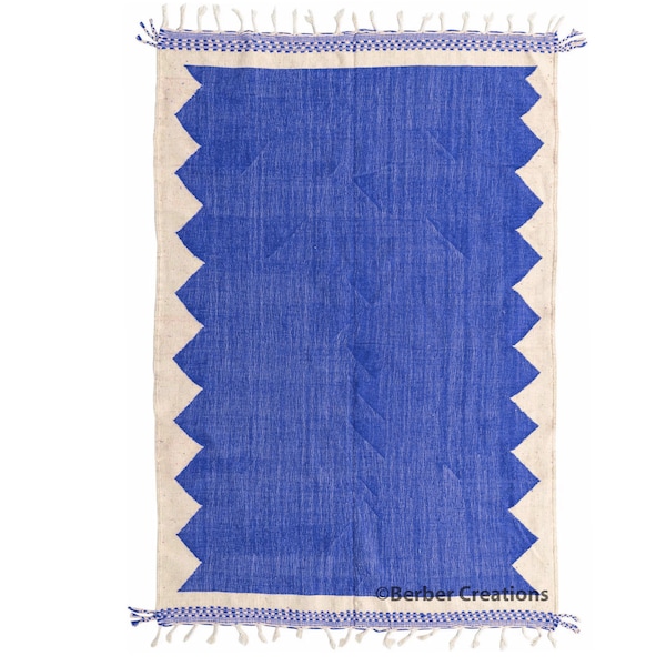 Kilim Blue Moroccan Rug - flatweave  Rug - Kilim Woven Rug - Blue and White kilim Rug  - Living Room Decor