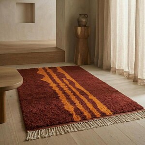 Alfombra marroquí tejida a mano en rojo intenso y naranja, 90 x 150 cm, estilo Beni Mrirt.