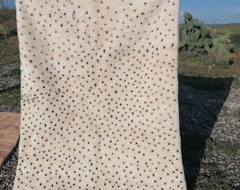Moroccan rug polka dots , Beni Ourain Rug polka dots - Moroccan Rug 8x10 , black dots rug , Area rug, Teppich
