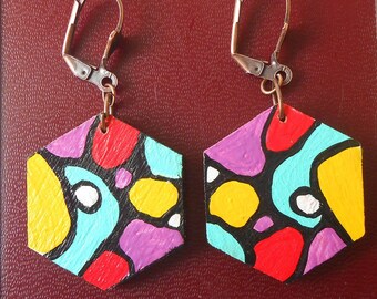 Pendientes con bloques de color. Joyas abstractas pintadas.
