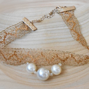 Three pearls necklace, Gold lace choker for women