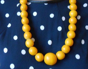 Wooden yellow necklace, Necklace bracelet set