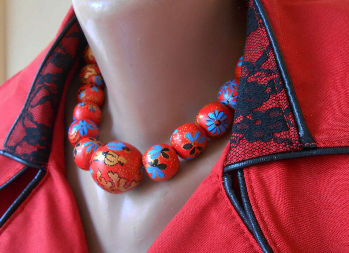 Japanese necklace for women Red chunky choker | Etsy