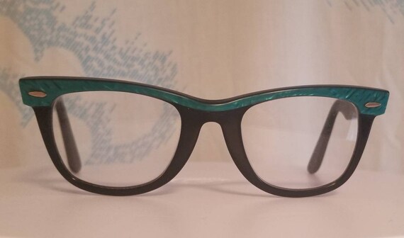 Vintage B&L rayban wayfarers