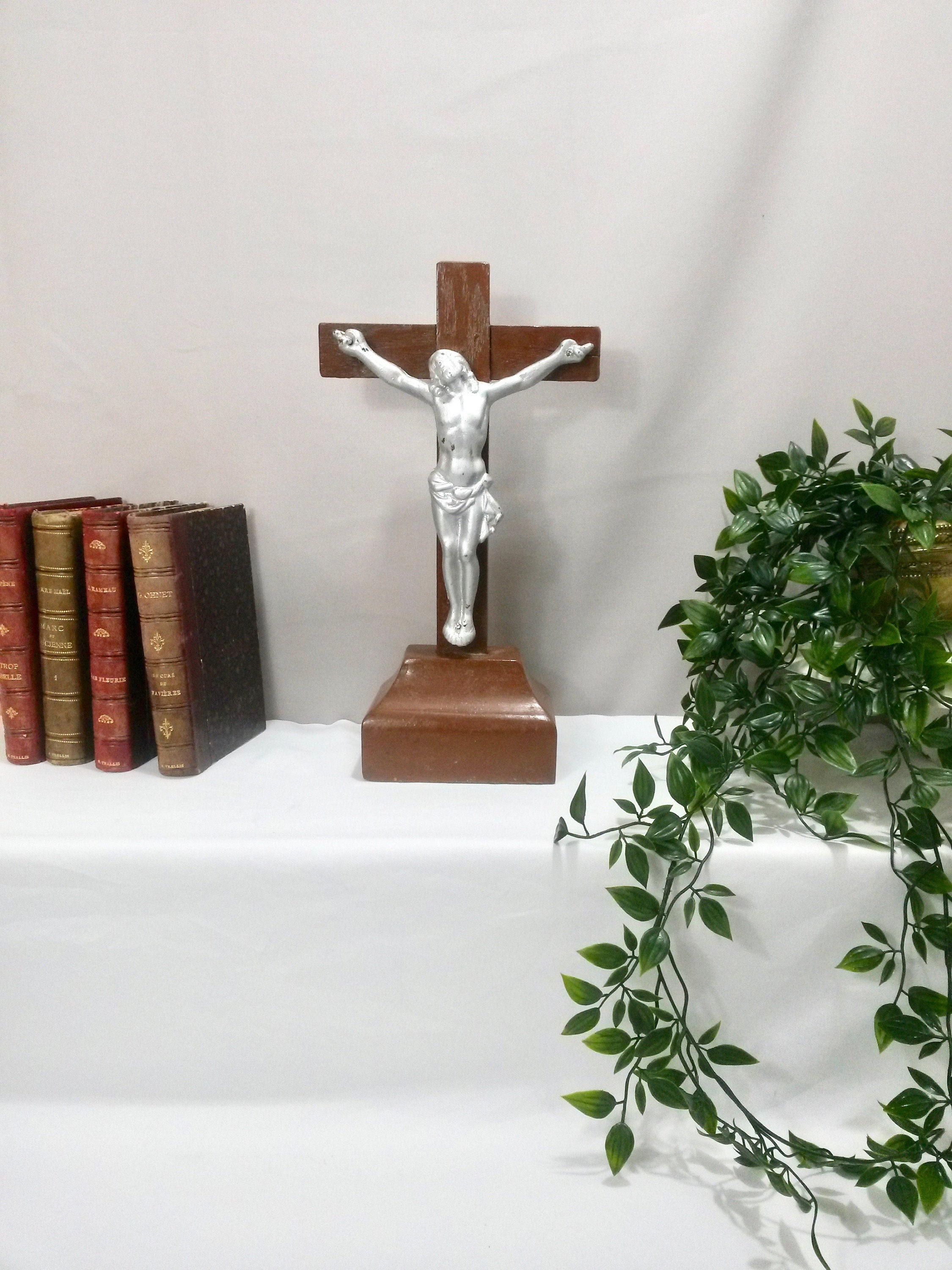 13.9 Chunky Table Crucifix - Grand Crucifix Lourd sur La Base Vintage Silver Tone Jesus Statue Auton