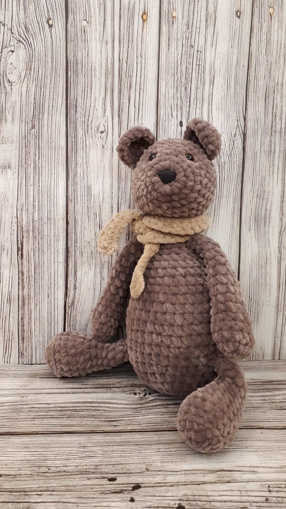 light brown teddy bear