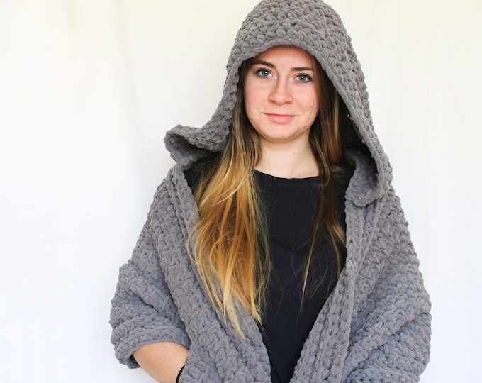 pocket shawl with hood