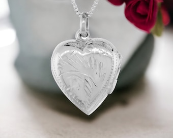 Heart Locket Necklace, Small Locket Silver, Dainty Locket, Tiny Locket, Best Friend Locket, Sterling Silver Locket