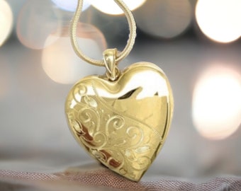 Gold Heart Locket Necklace, Victorian Locket, Remember a Loved One, Locket Necklace with Photo, Multi Picture Locket, Grandma Locket Gift