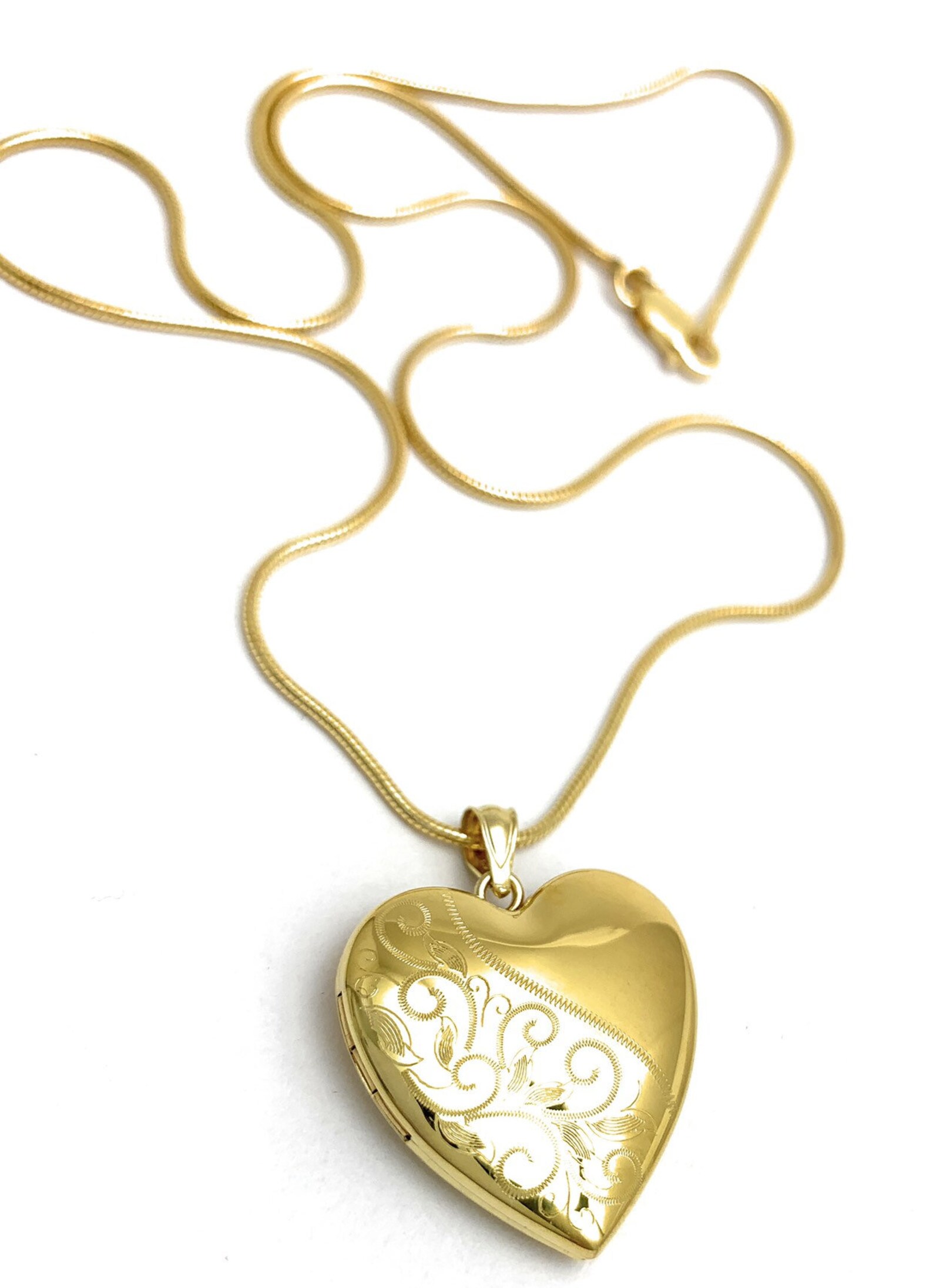 Gold Heart Locket Necklace Victorian Locket Remember a Loved Etsy