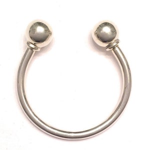 Geschenke für Männer, die alles haben, Sterlingsilber-Schlüsselanhänger für Männer, Abschlussgeschenk für ihn, massiv (nicht überzogen) - 1 3/8 Zoll, Hufeisen-Schlüsselanhänger