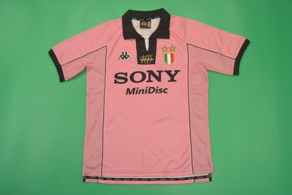 juventus centenary pink jersey