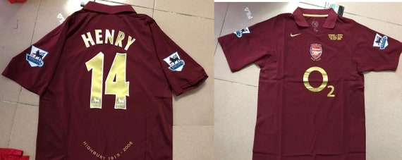 maroon arsenal jersey