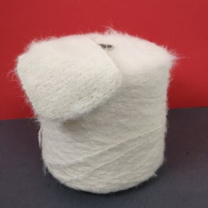 Baby SuriI Brushed Alpaca Yarn 270 meter per 100 gram