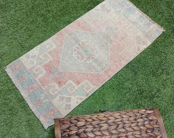 Handgjord vintage turkisk Oushak-matta, liten dörrmatta (30x70 cm)