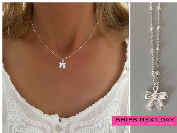 desinfectar Inseguro Feudo Collar de plata de ley de encanto de lazo joyas minimalistas - Etsy España desinfectar Inseguro Feudo Collar de plata de ley de encanto de lazo joyas minimalistas - Etsy España