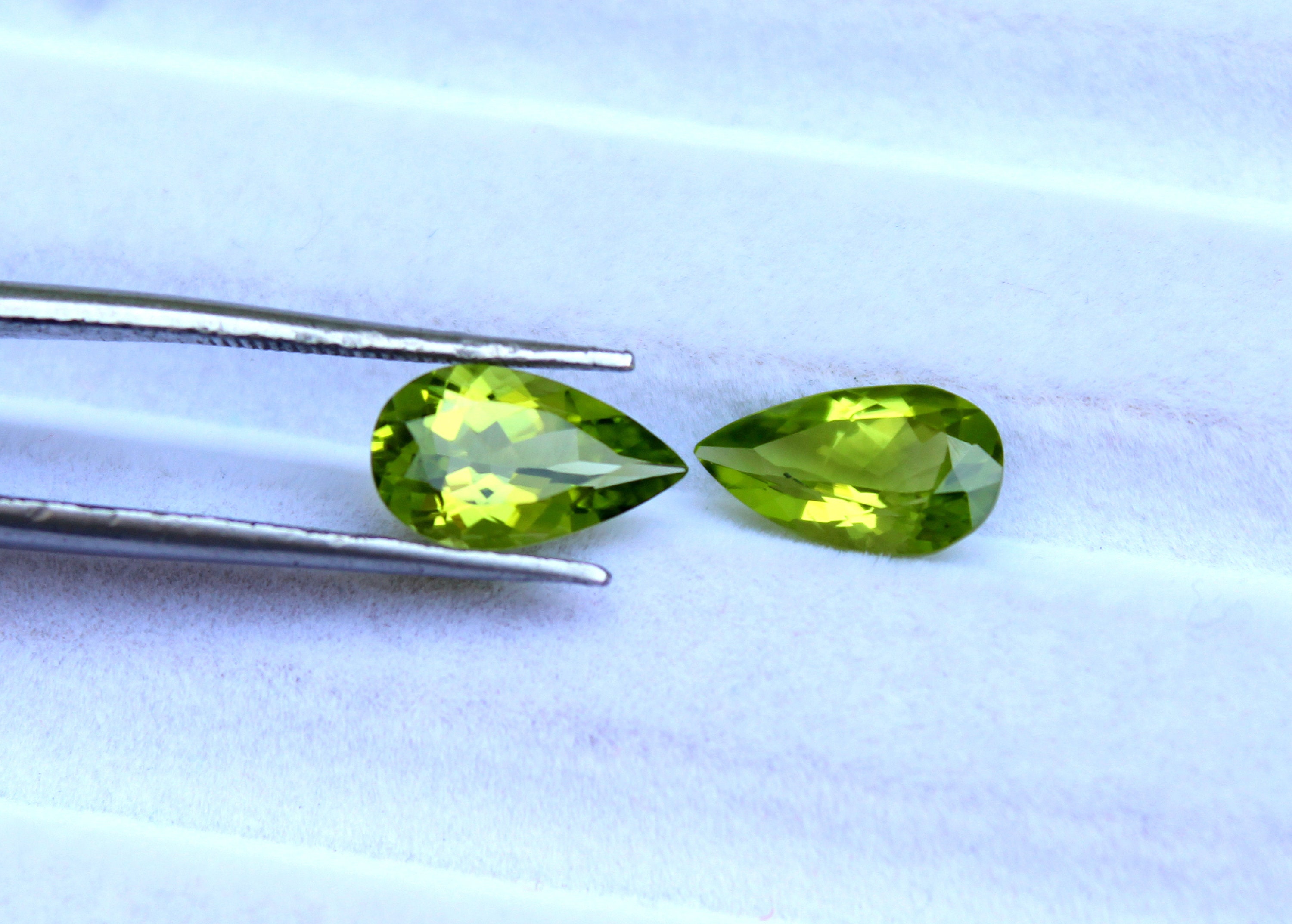 Peridot Pear Shape Pair Faceted Gemstones Slightly Inclused - Etsy UK