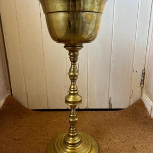 Vintage Messing Stand Planter, Vintage Messing Blumenständer, Messing Stand Planter, hohen Stand Planter