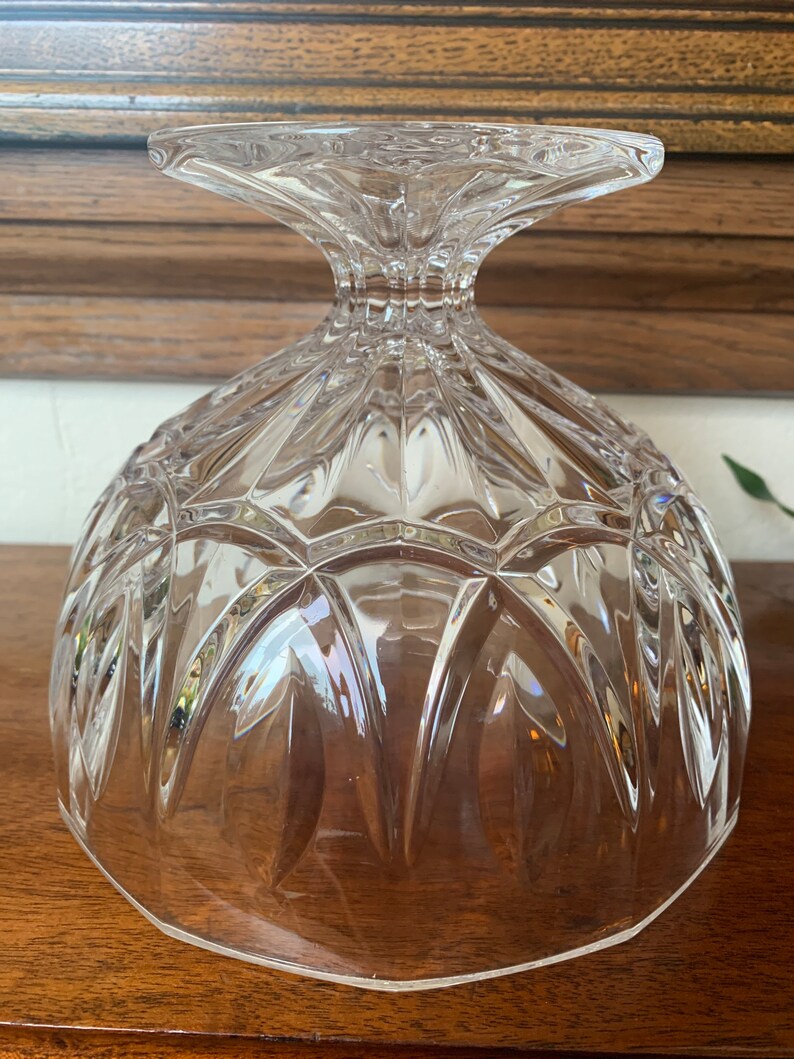 Vintage Crystal Bowl, Vintage Footed Crystal Bowl Heavy Deep Cut Crystal Footed Bowl, Crystal Footed Bowl image 9