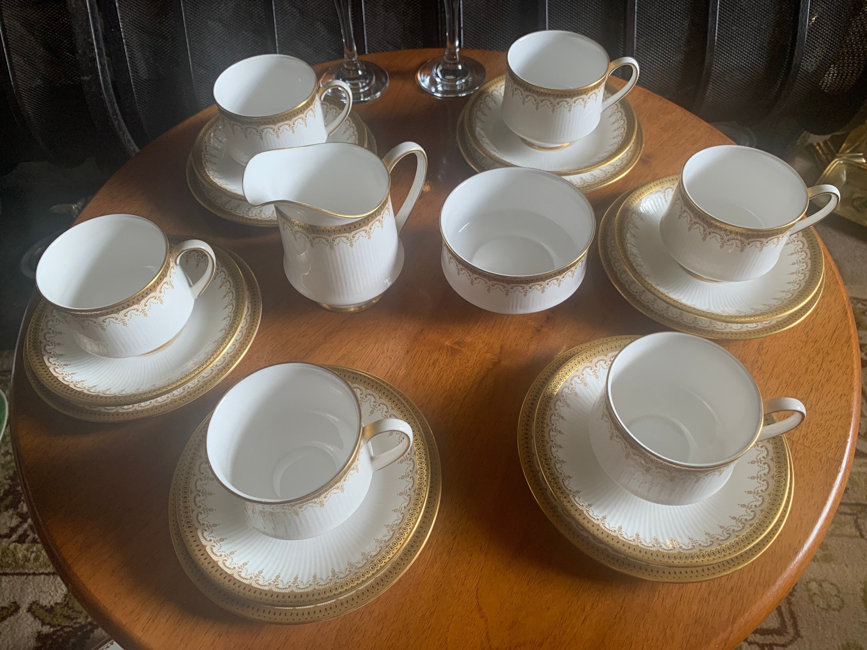 Paragon Athena China Teeset, Athena Gold Vergoldet China Teeset
