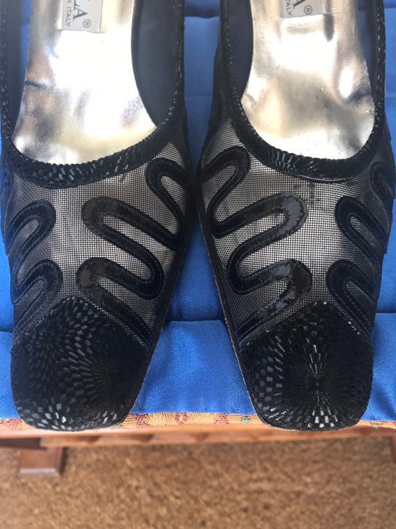 BRUNELLA パンプス　MADE IN ITALY Vintage Black Brunella Italian Suede Patent and Lace Design