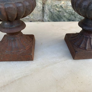 urns