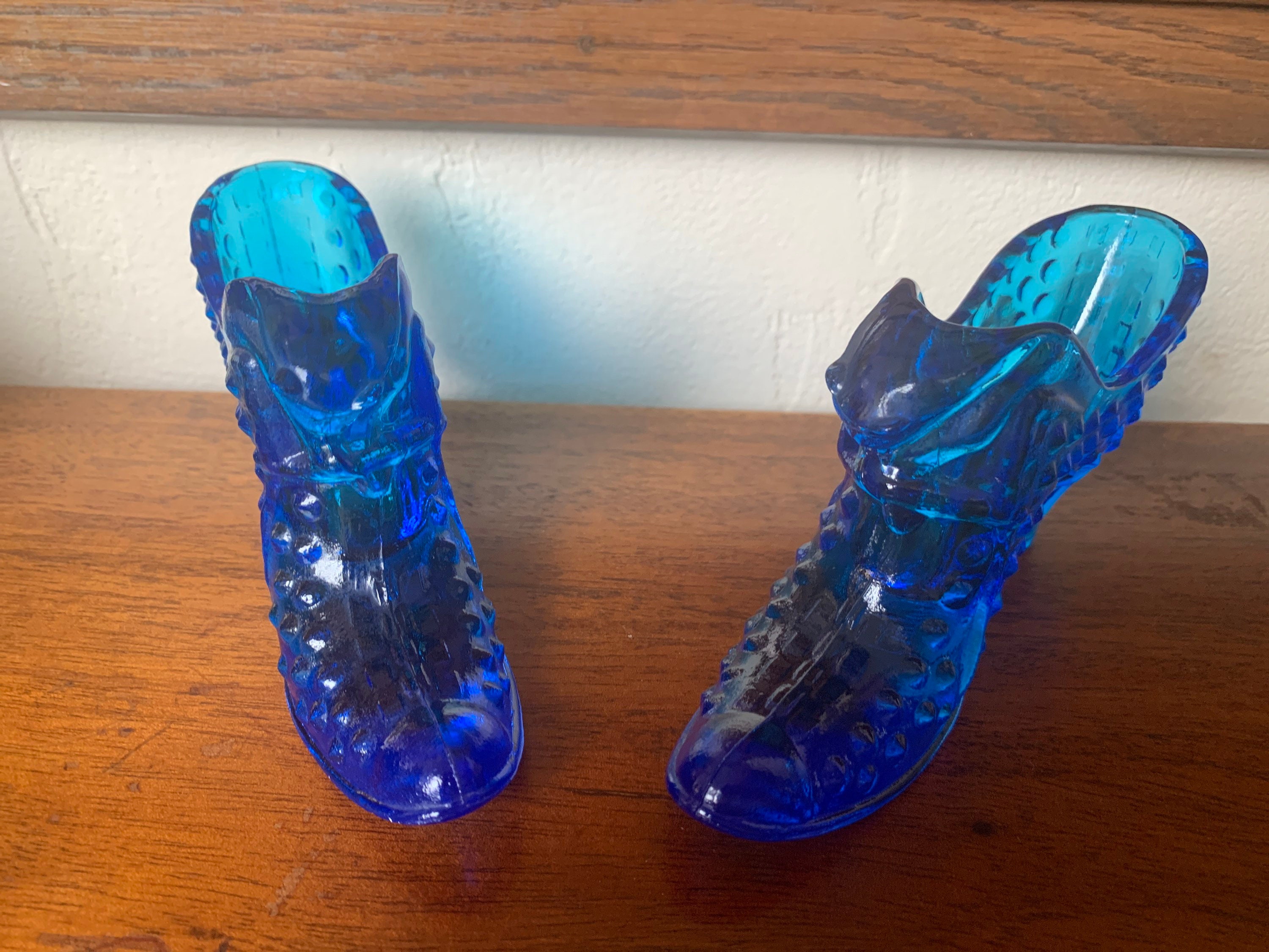 Vintage Pair of Fenton Blue Glass Slippers Fenton Posy - Etsy UK
