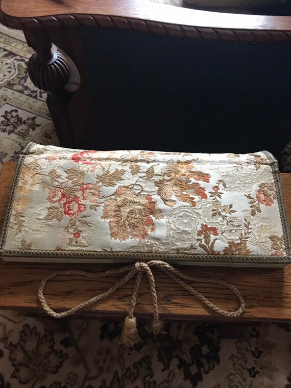 Vintage Ladies Silk Pyjama Case